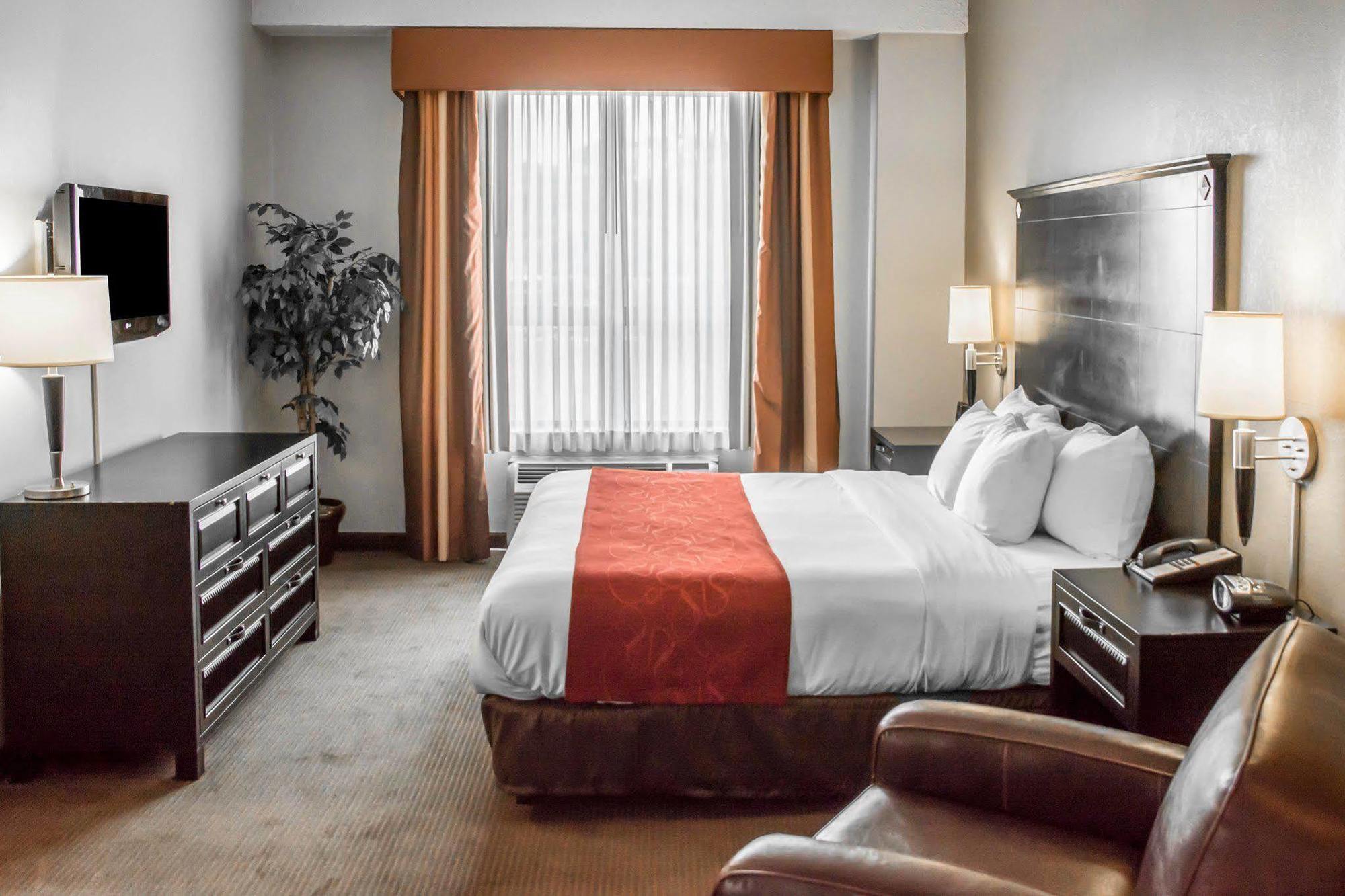 คอมฟอร์ต สวีท นิวพอร์ต - ซินซิแนตติ ริเวอร์ฟรอนต์ Hotel ภายนอก รูปภาพ